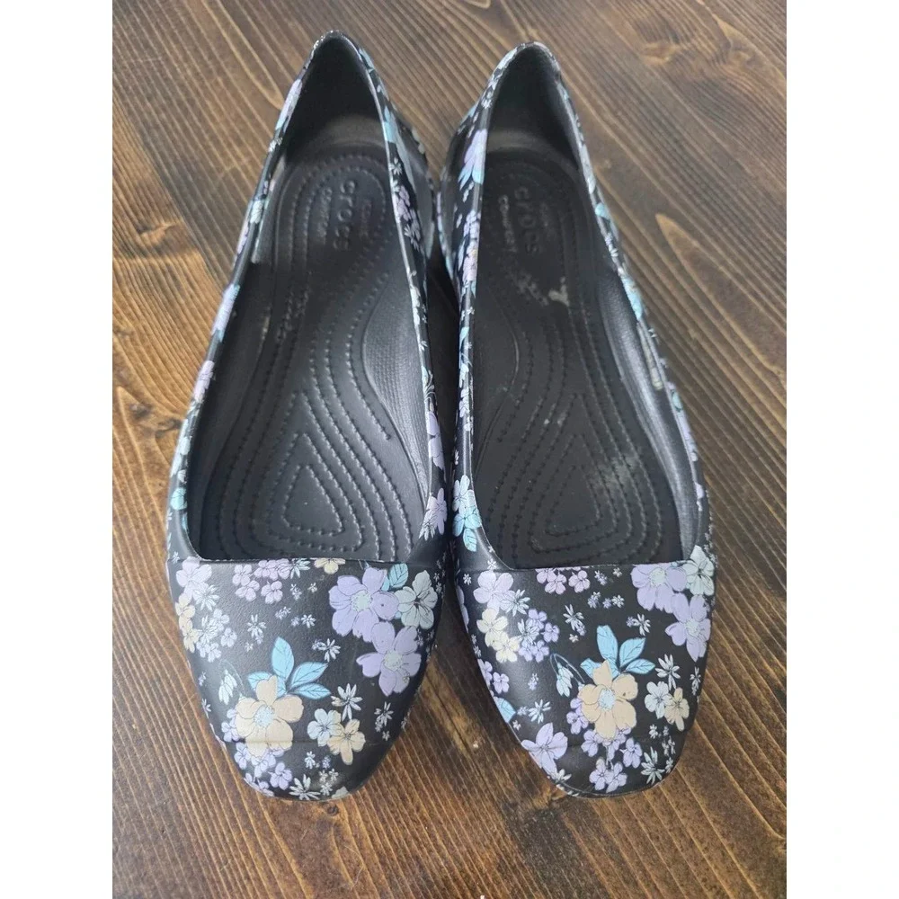 Crocs Women's Shoes Size 7 Floral Black Purple Slingback Slip On Flat‎ Ballet